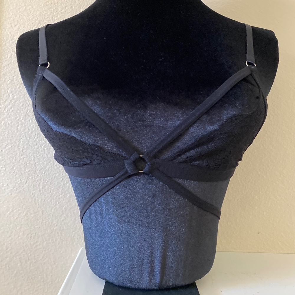 Bra “Very Strappy”